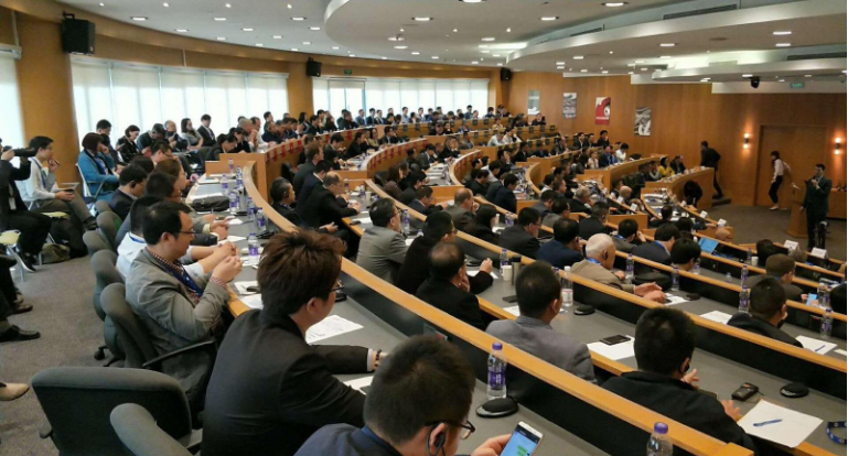 德语交传翻译一小时多少钱？